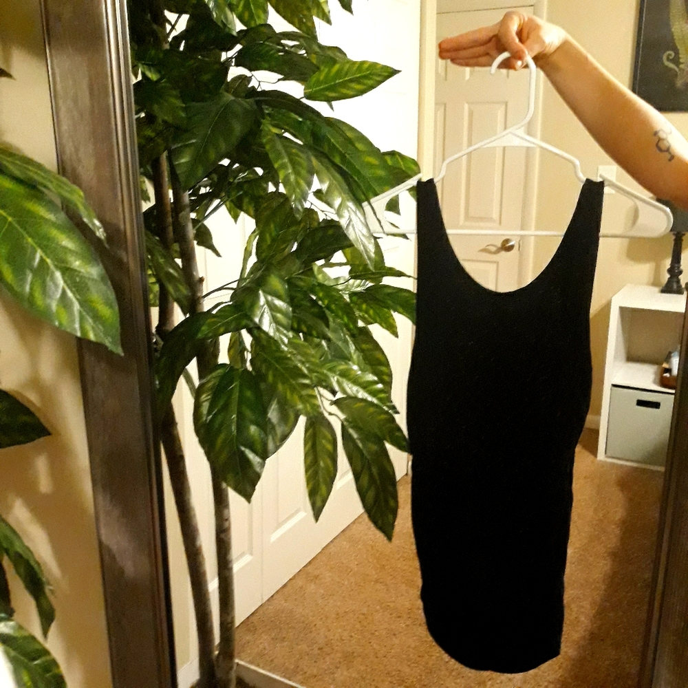 Maternity plain black tank top